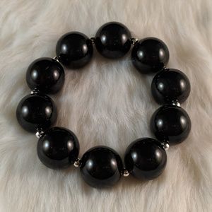 Solid Black, pearl bracelet